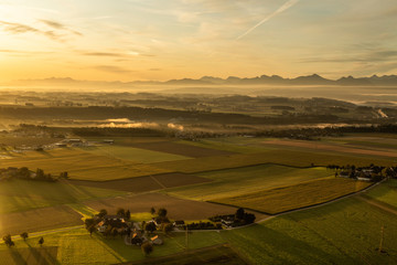 Obraz premium Austrian rural landscape at sunrise, Upper Austria, around Gmunden