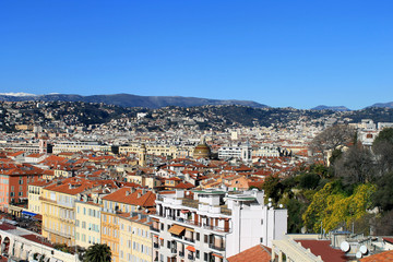 Fototapeta na wymiar View of the old town of Nice, France
