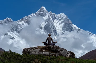 Badkamer foto achterwand Himalaya Serenity and yoga practicing at himalayas mountain range, meditation