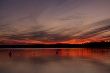 Obraz na płótnie Canvas sunrise on lake