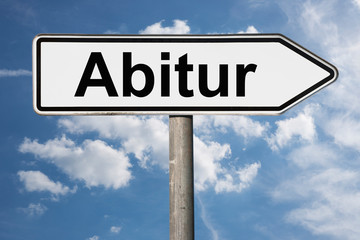 Obraz premium Wegweiser Abitur