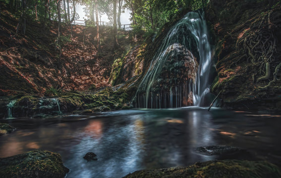 Wasserfall im Wald