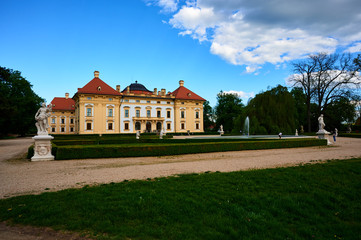 Fototapeta na wymiar slavkov castle in czech republic