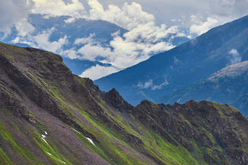 Obraz na płótnie Canvas Scenic view on Grossglockner alpine pass