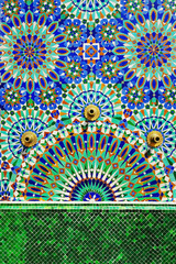 Obraz premium Moroccan style fountain with fine colorful mosaic tiles. Morocco, Casablanca