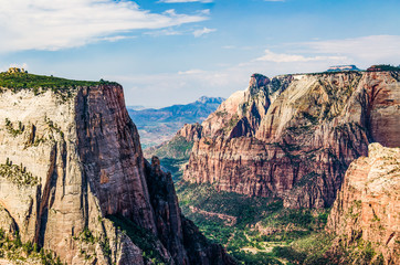 Viewpoint of Zion National Park cliff