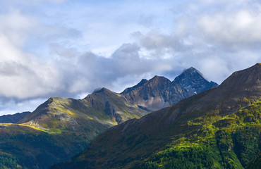 Fototapeta na wymiar Scenic view at Grossglockner mountain pass, Austria
