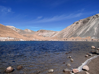 Laguna de la Luna is located in the crater of the old Nevado de Toluca volcano. It is one of the two lagoons that hundreds of tourists visit each year during the winter season