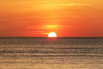 Coucher de soleil sur la mer des Caraïbes © xlatlantique