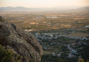 Obraz premium Peña Bernal, Composed of a type of volcanic stone known as dacite and that 67% is silica, highly weather resistant material, which explains its survival despite wind,rain and other inclement weather.