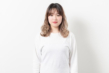 Fototapeta premium 正面を向いた女性
