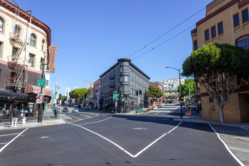 Fototapeta na wymiar The new normal: empty streets in San Francisco due to sheltering in place