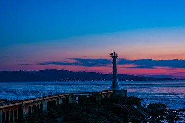 長崎県　島原半島　瀬詰崎灯台　夕暮れ　トワイライト