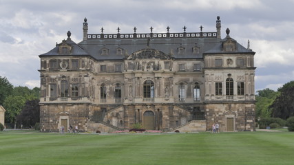 Fototapeta na wymiar Palais Großer Garten [Dresden]