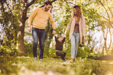 Fototapeta premium Family happiness is the most important.