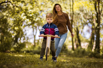 Fototapeta premium Slow down boy.
