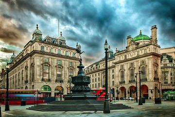 Piccadilly circus  London  © Curtis