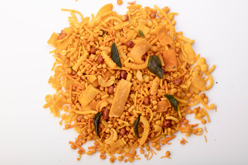 Crispy and spice tea time snack