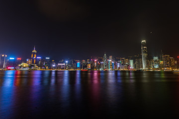 Obraz premium 香港 ビクトリア・ハーバー ビル