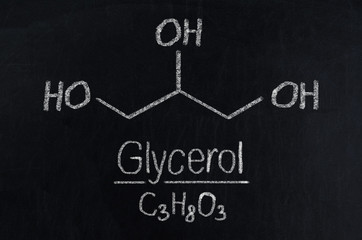 Black chalkboard with the chemical formula of Glycerol