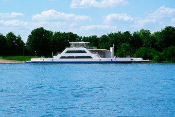 ship in the sea