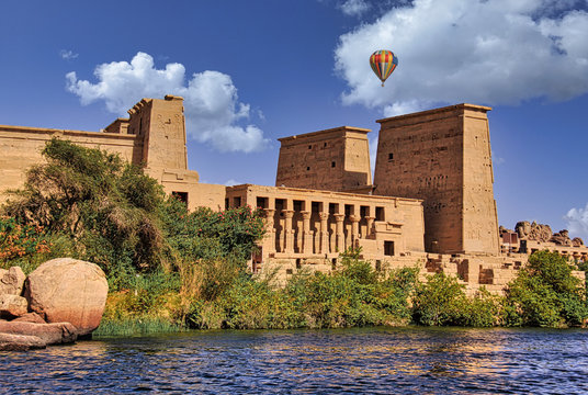 Le temple de Philæ sur les rives du Nil en Egypte