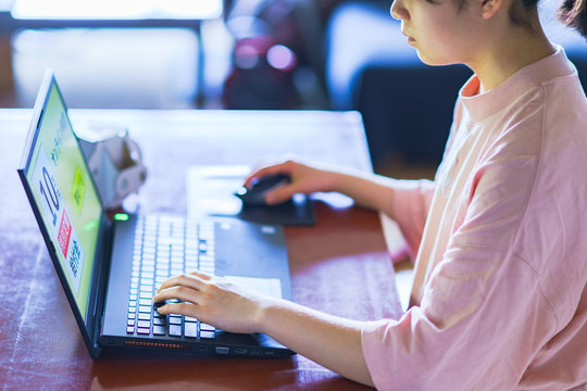 現金給付 特別定額給付金 10万円 オンライン申請 ステイホーム コロナ禍 緊急事態 自宅待機