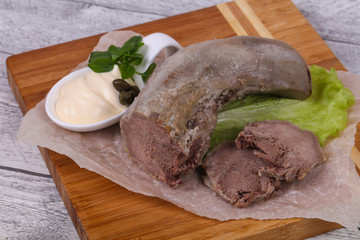 Gurmet pork tongue snack