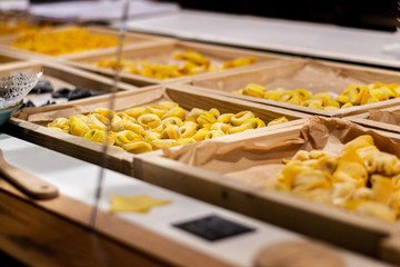 fresh italian italy pasta food market