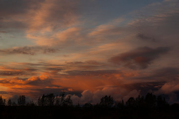 Fototapeta premium zachód słońca na niebie