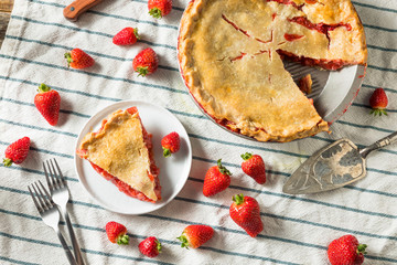 Sweet homemade Strawberry Rhubarb Pie - Powered by Adobe