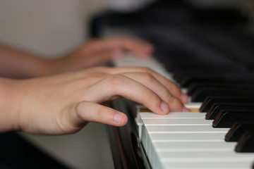 Fototapeta premium ピアノの練習