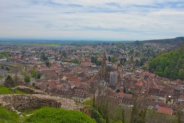 Fototapeta na wymiar Panoramic view of the town from mountain