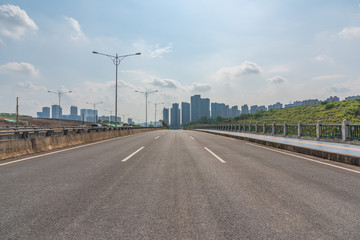 Perspective view of urban asphalt highway horizon