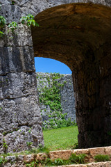 Fototapeta na wymiar 沖縄の城跡にある石垣