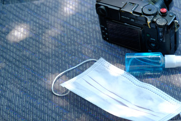 Photographers must place alcohol on their nose and mouth masks. Before leaving the house during the Covid 19 period