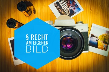 Kamera mit der Aufschrift in deutsch § Recht am eigenen Bild in englisch Right to your own picture