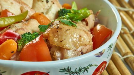 Creamy kale  chicken traybake