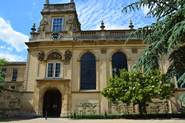 Obraz premium オクスフォード大学のトリニティ・カレッジ