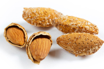 roasted, shelled and salted almonds