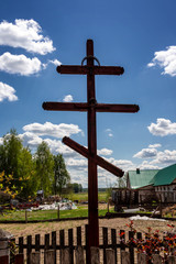 Krzyże przydrożne. Wieś Zawyki nad Narwią, Podlasie, Polska