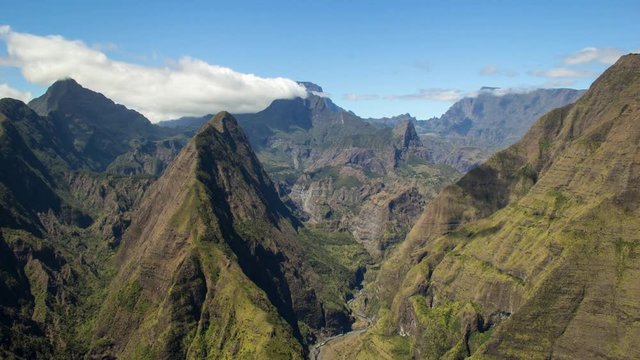 In the middle of the Cirque de Mafate, you can see all the reliefs with the imposing Piton des Neiges in the background.