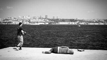 Fototapeta na wymiar fisherman in Istanbul Turkey