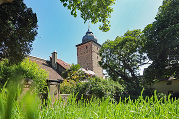 Das Basler Tor vom Alten Friedhof aus gesehen © Klaus Eppele