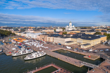 Fototapeta premium Helsinki skyline in summer with the port market, Helsinki Cathedral and Presidential Palace. Finland
