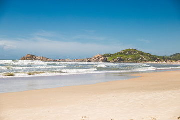 Fototapeta na wymiar Praia da Ferrugem - SC