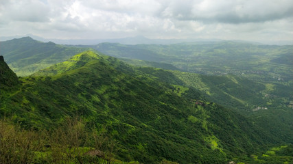 Naklejka premium Mountains landscape with sky 