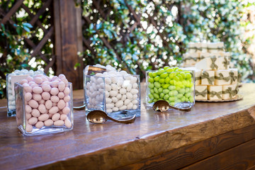 sugared almonds dragees