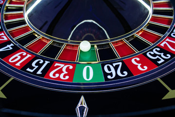Obraz premium handmade wooden roulette wheel