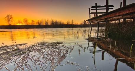 Pomost nad stawem © Piotr